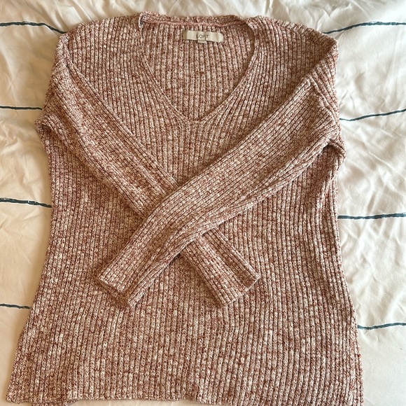 LOFT Rust Red and White Marbled V-neck Sweater - Picture 2 of 8